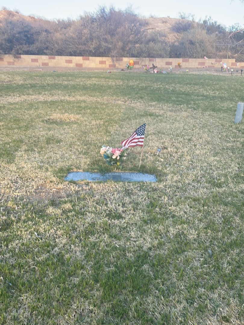 Charles F. Eastburn's grave. Photo 1