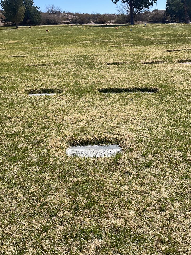 Buddy J. O'Cana's grave. Photo 1