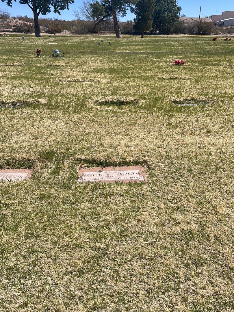 Robert Eugene "Swede" Lambson's grave. Photo 1