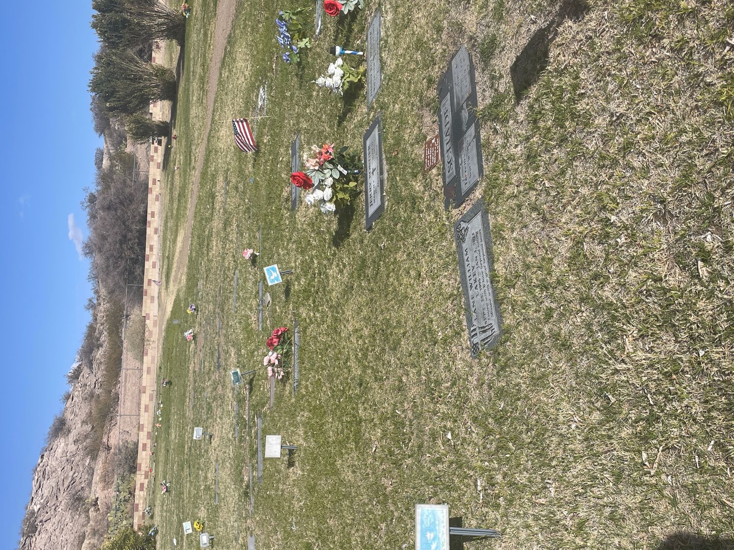Lane William Lakey's grave. Photo 1