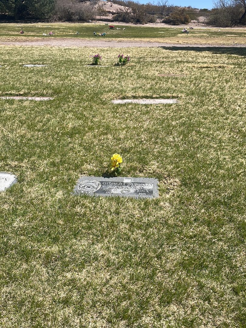 Gilbert R. "Griz" Zamora's grave. Photo 1