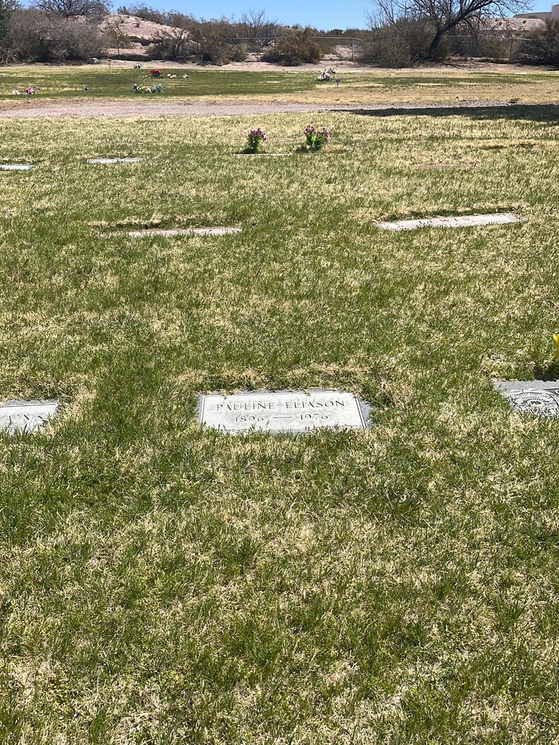 Pauline Eliason's grave. Photo 1