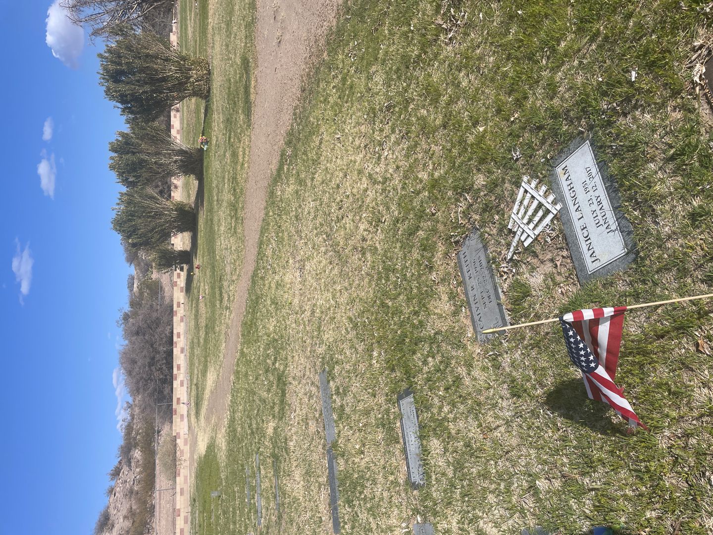 Calvin R. Keith's grave. Photo 1